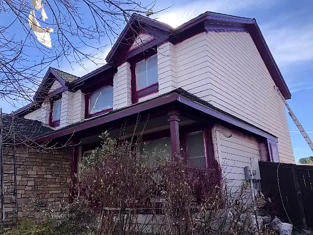 Exterior house painting by Red Barn Painting
