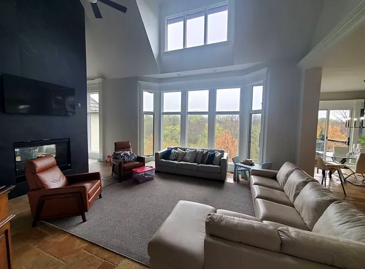 Freshly painted interior by Red Barn Painting